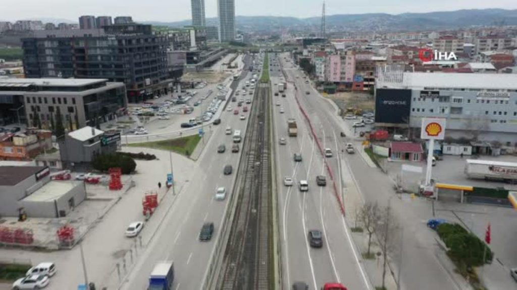 Bursa’da devasa metro inşaatı 600 bin kişiye bire bir duyuruldu