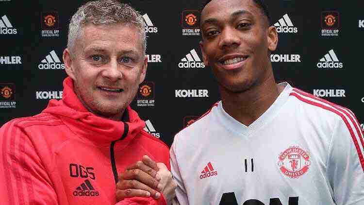 Anthony Martial ile 2024’e kadar!